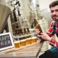 Domowe warzenie piwa - czy naprawdę warto zrobić je samemu?